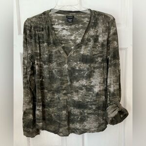 NEW CAMOUFLAGE BLOUSE